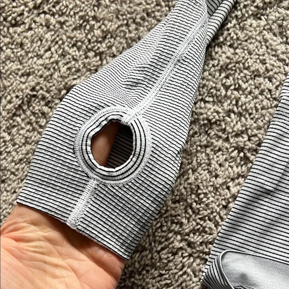 Lululemon Swiftly Long-Sleeve - Picture 3 of 6
